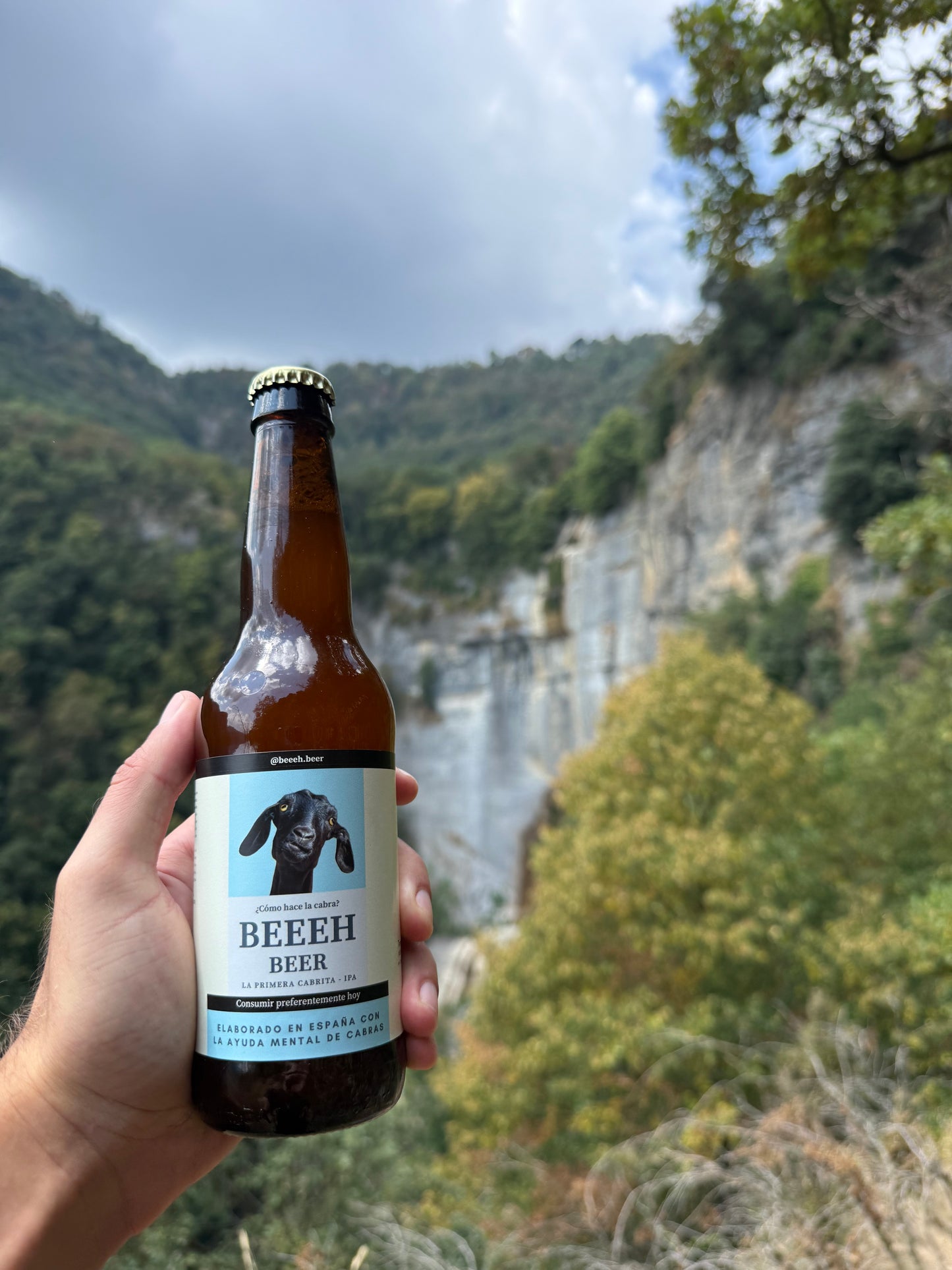 1 Botella “La Primera Cabrita”